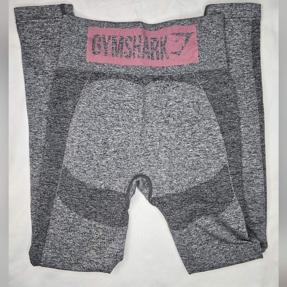 Gymshark grey with pink logo seamless leggings size XS